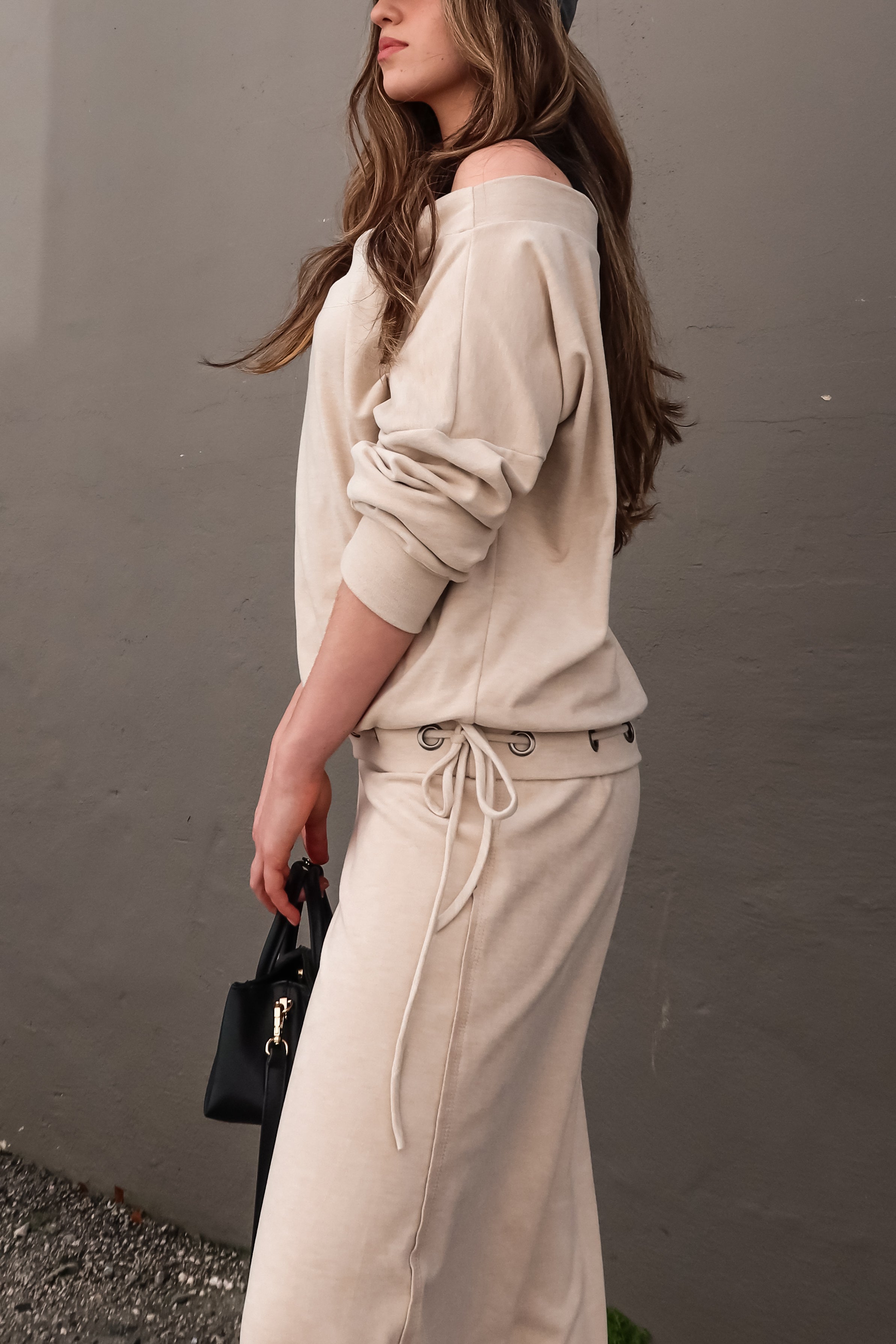 SUPER SOFT GROMMET TIE TOP