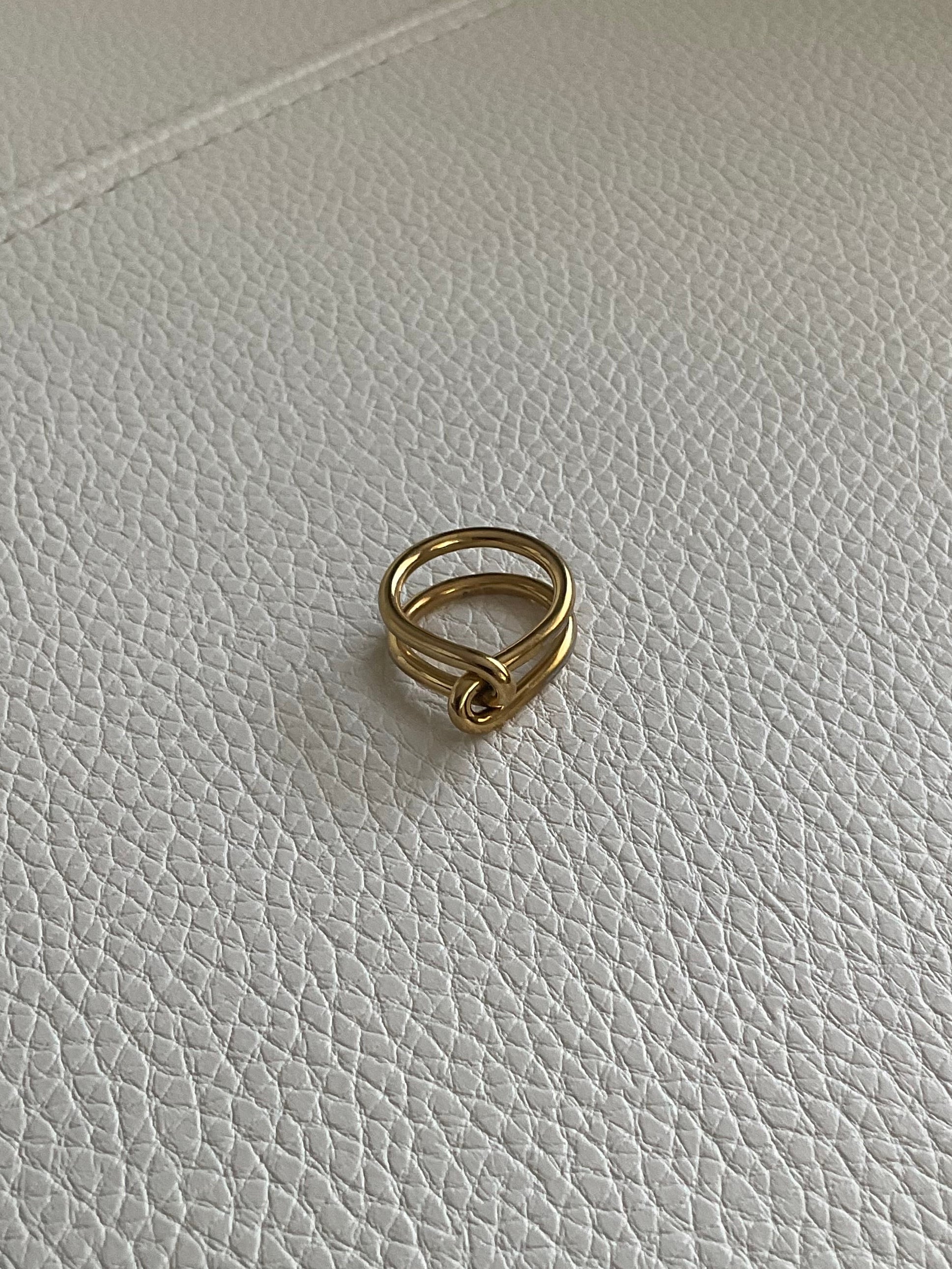 STAINLESS STEEL KNOT RING