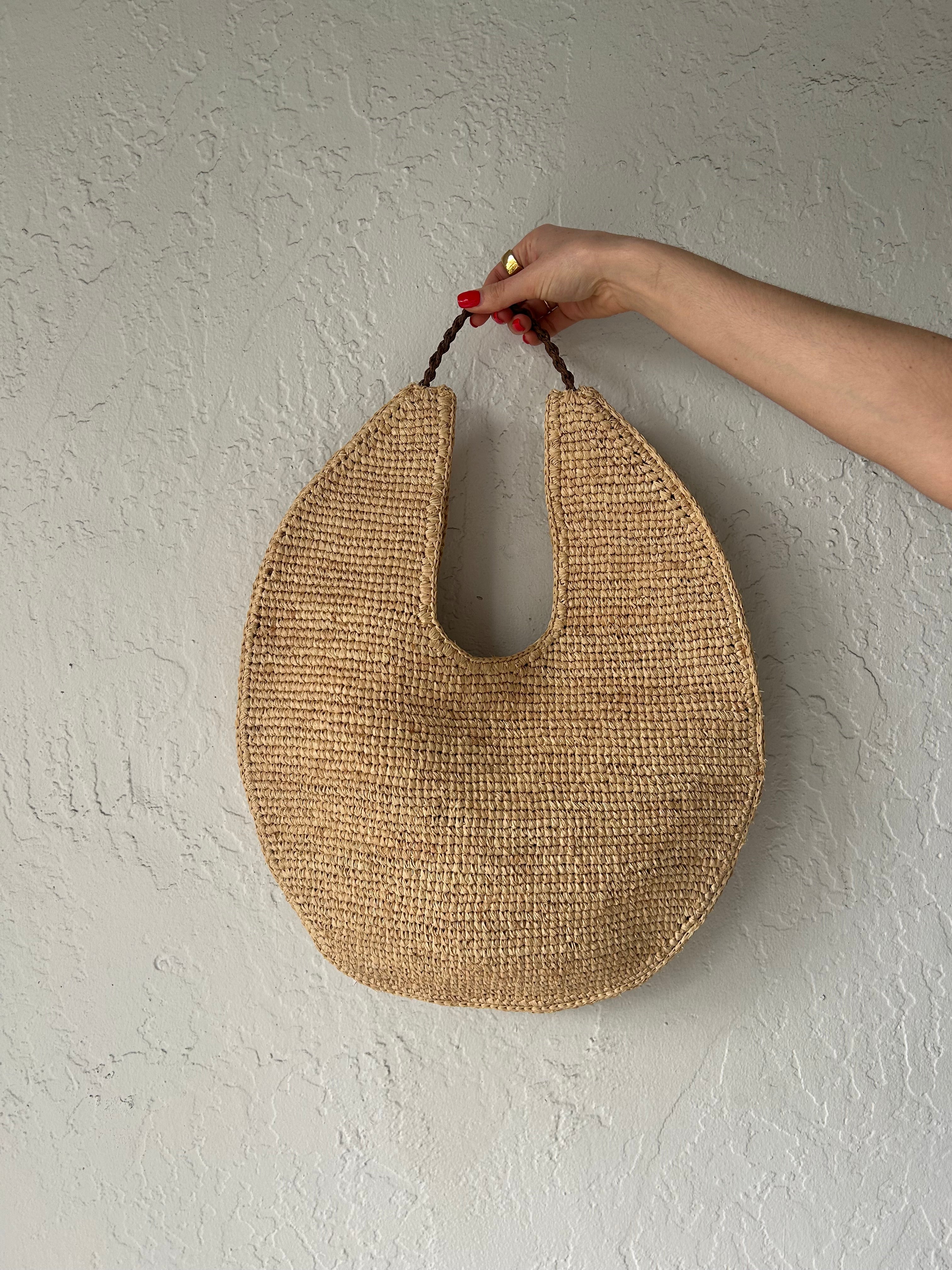 AUGUST STRAW BAG