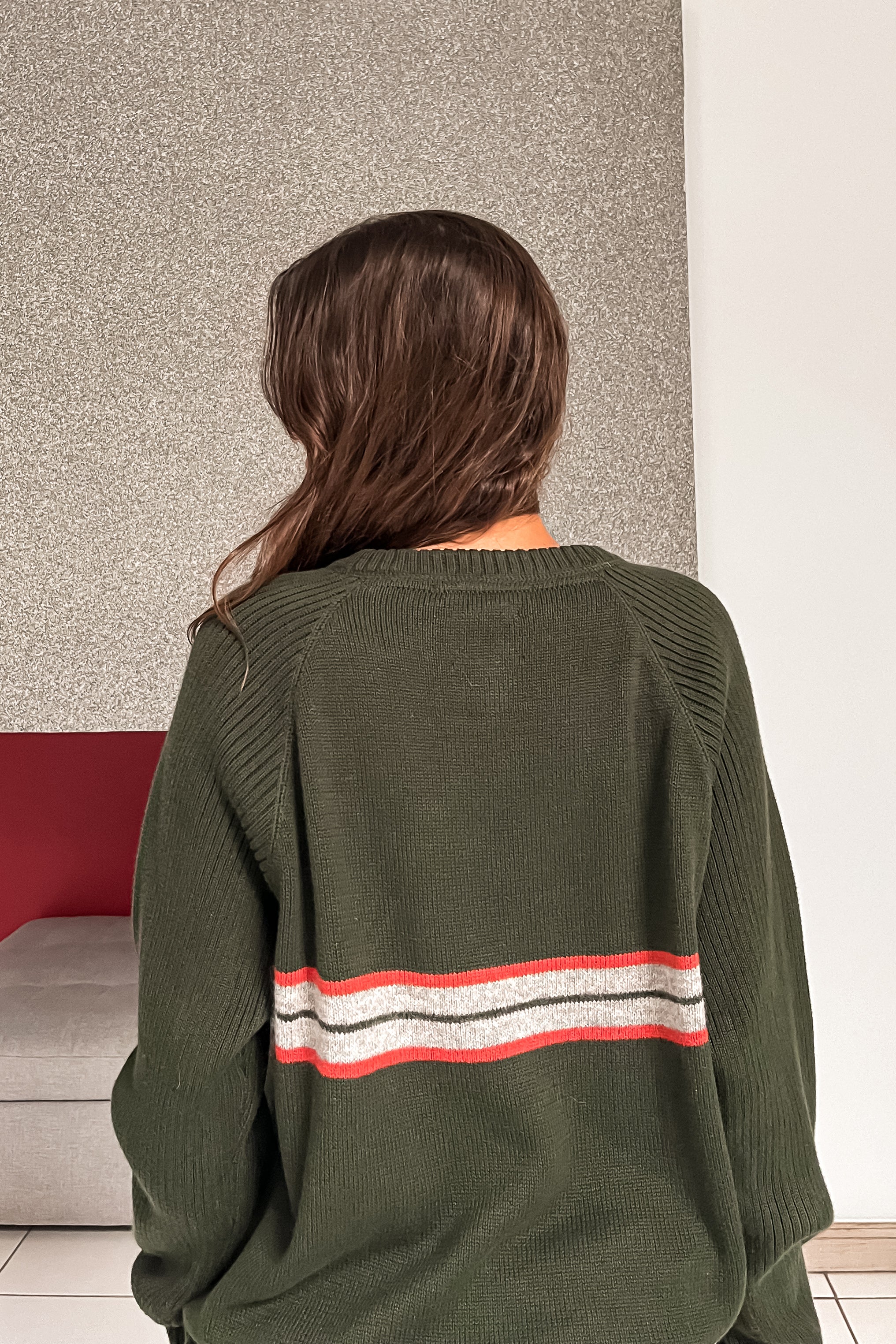 Introducing the CANES CLASSROOM VINTAGE SWEATER! This Tommy Hilfiger 90's V neck sweater features a comfortable stretchy fabric for a good oversize fit. Made with 100% cotton, and the Hilfiger label intact, this vintage piece fits sizes S-L. Stay warm this semester, Miami AC's are very cold!