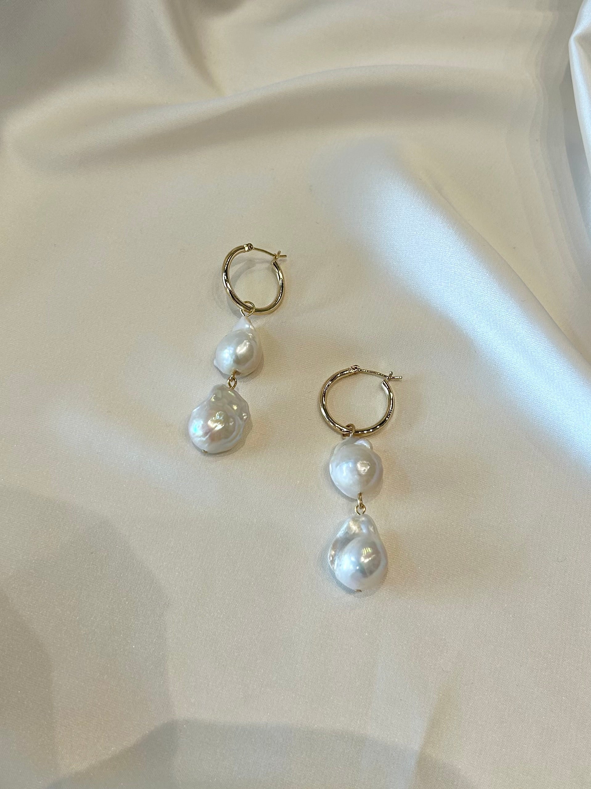 BAROQUE PEARL DROP EARRINGS