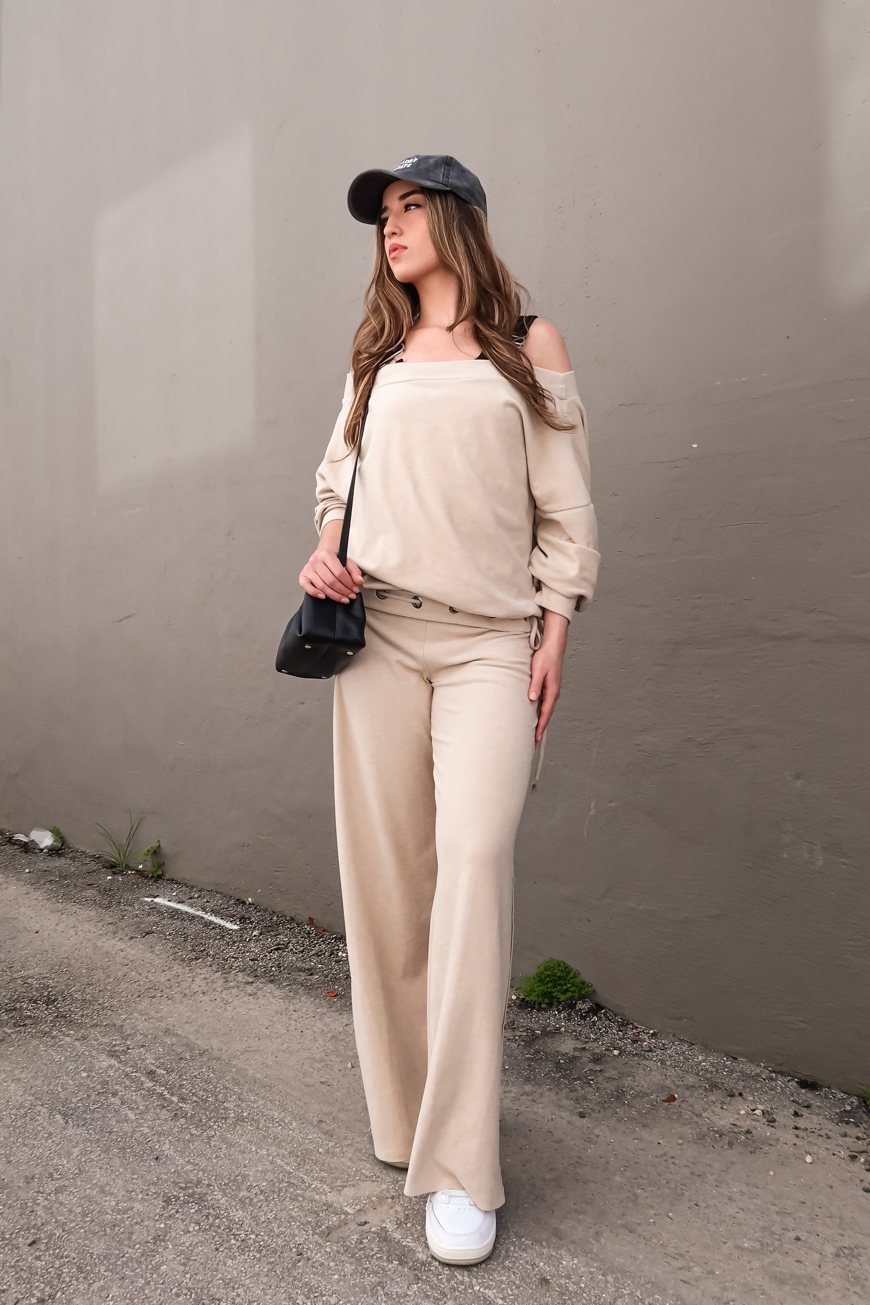 SUPER SOFT GROMMET TIE TOP