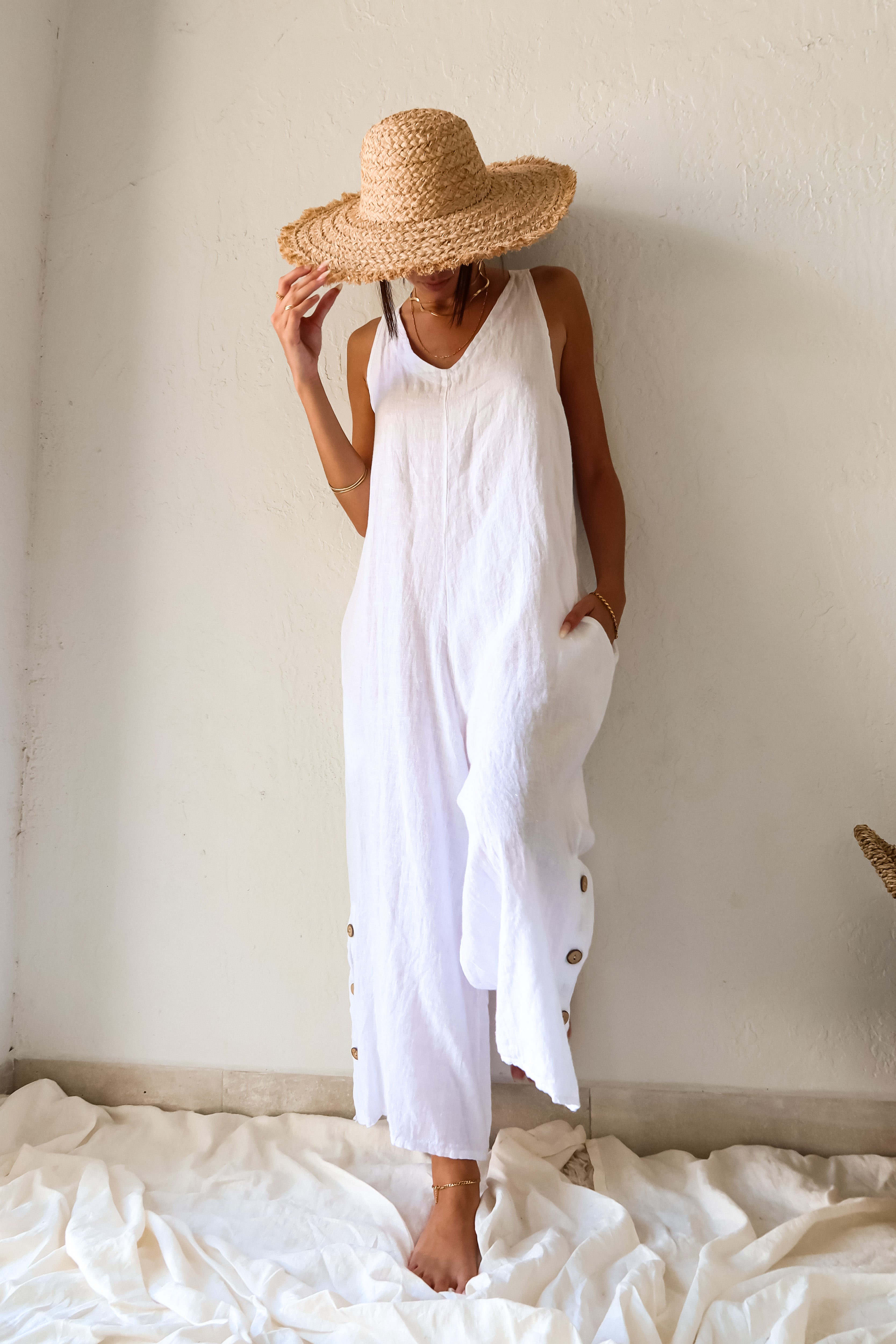 LOS CAYOS LINEN JUMPSUIT - WHITE