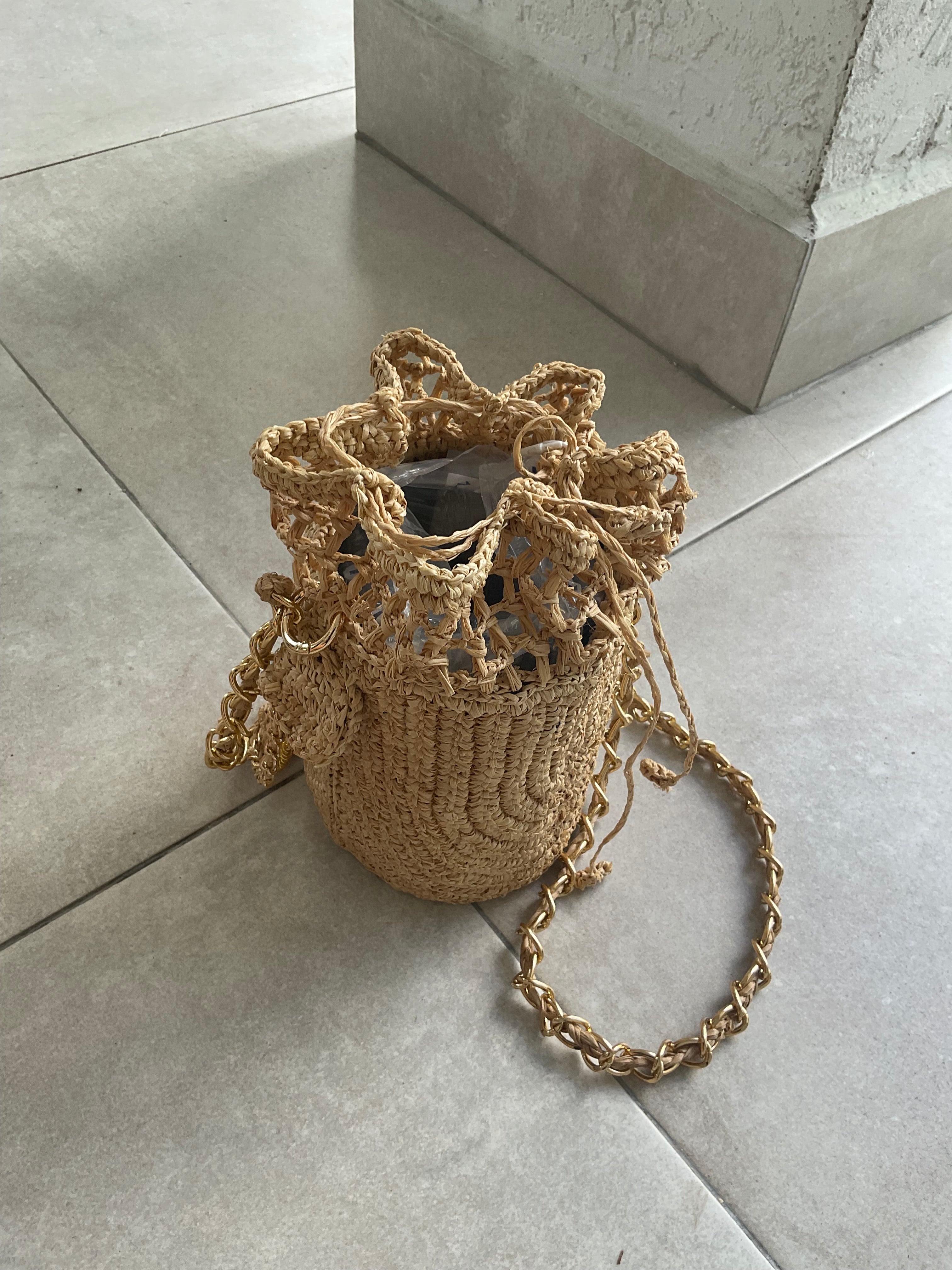 BUCKET RAFFIA BAG