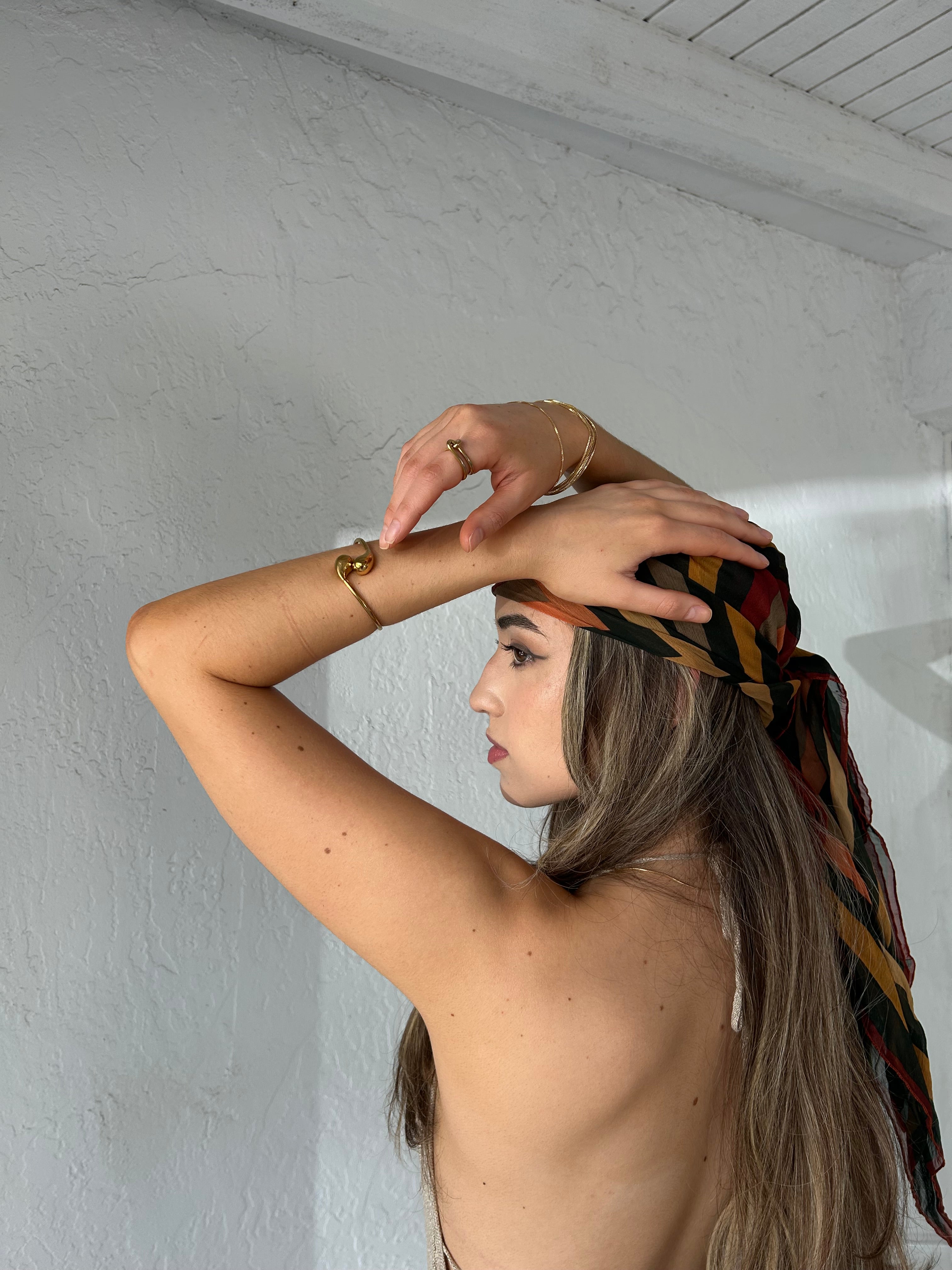 STAINLESS STEEL TEARDROP BRACELET