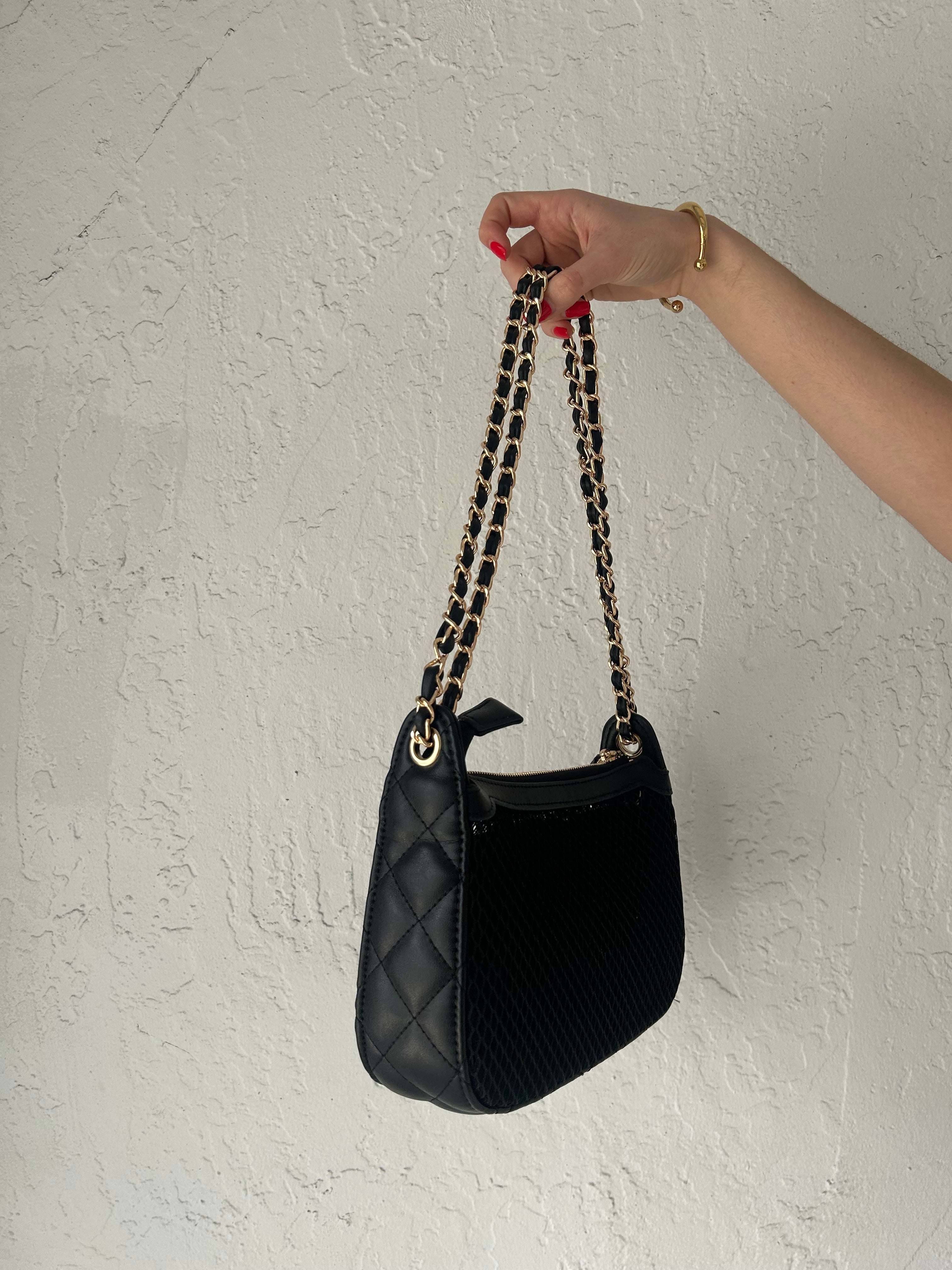 MESH CROSSBODY BAG