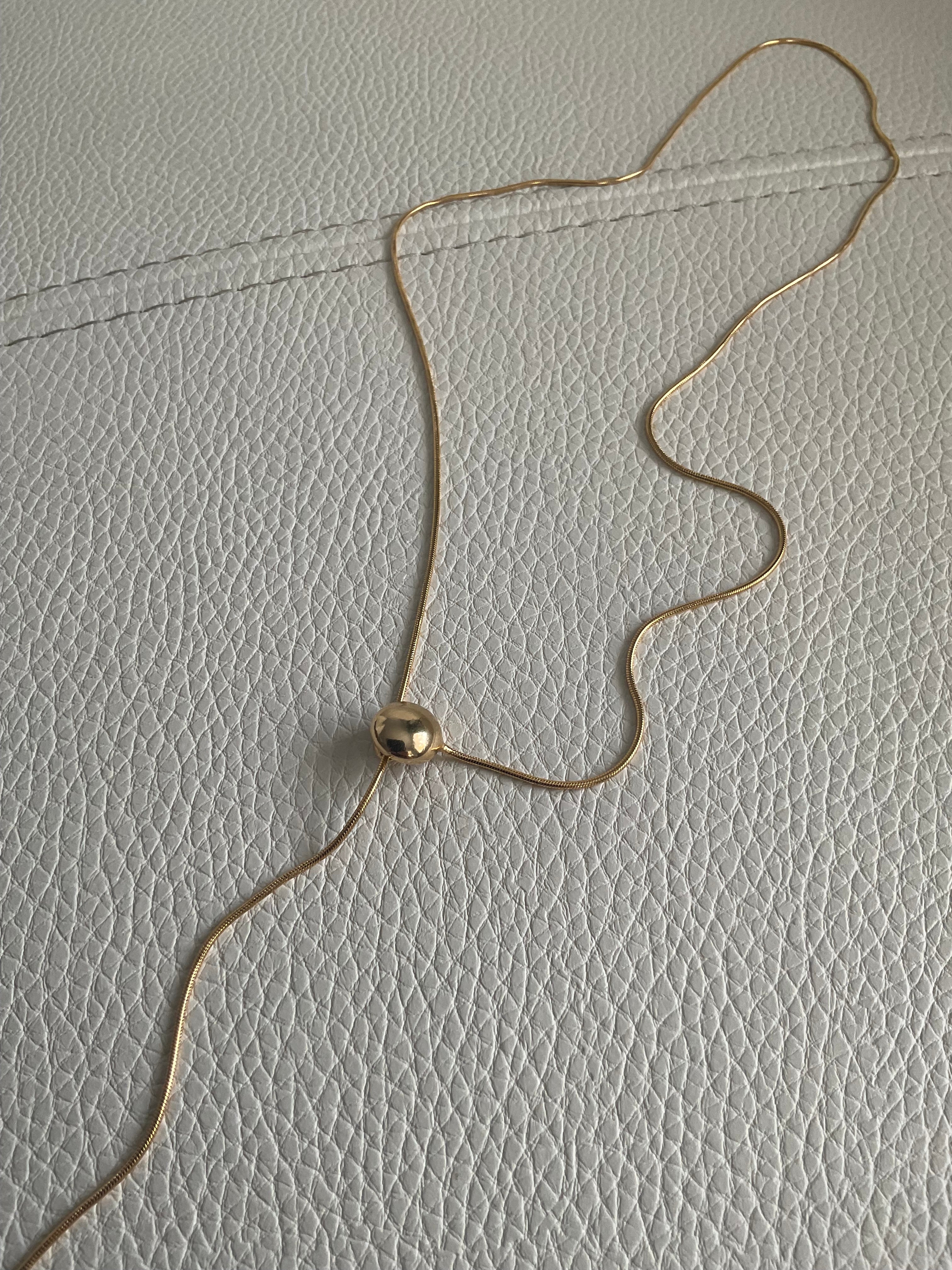 ORBIT LARIAT NECKLACE