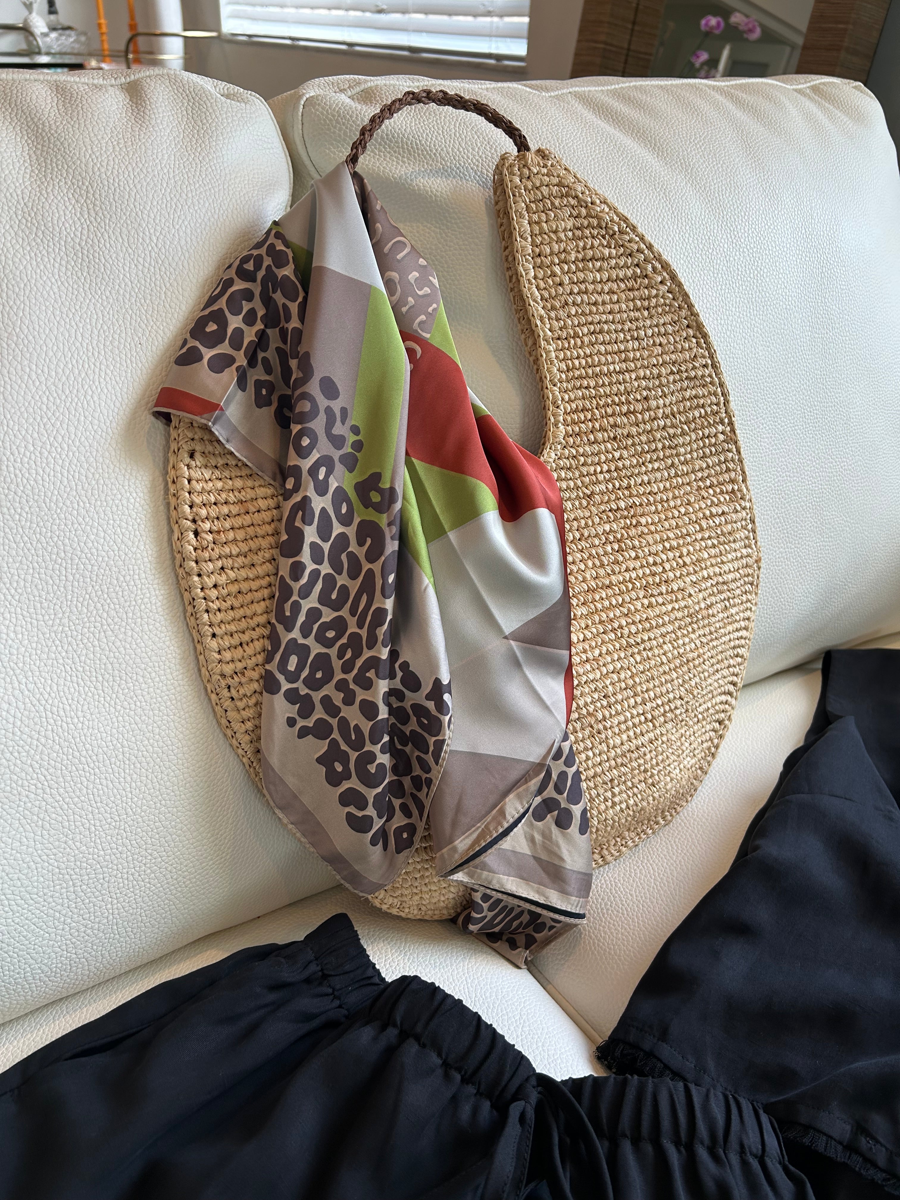 AUGUST STRAW BAG