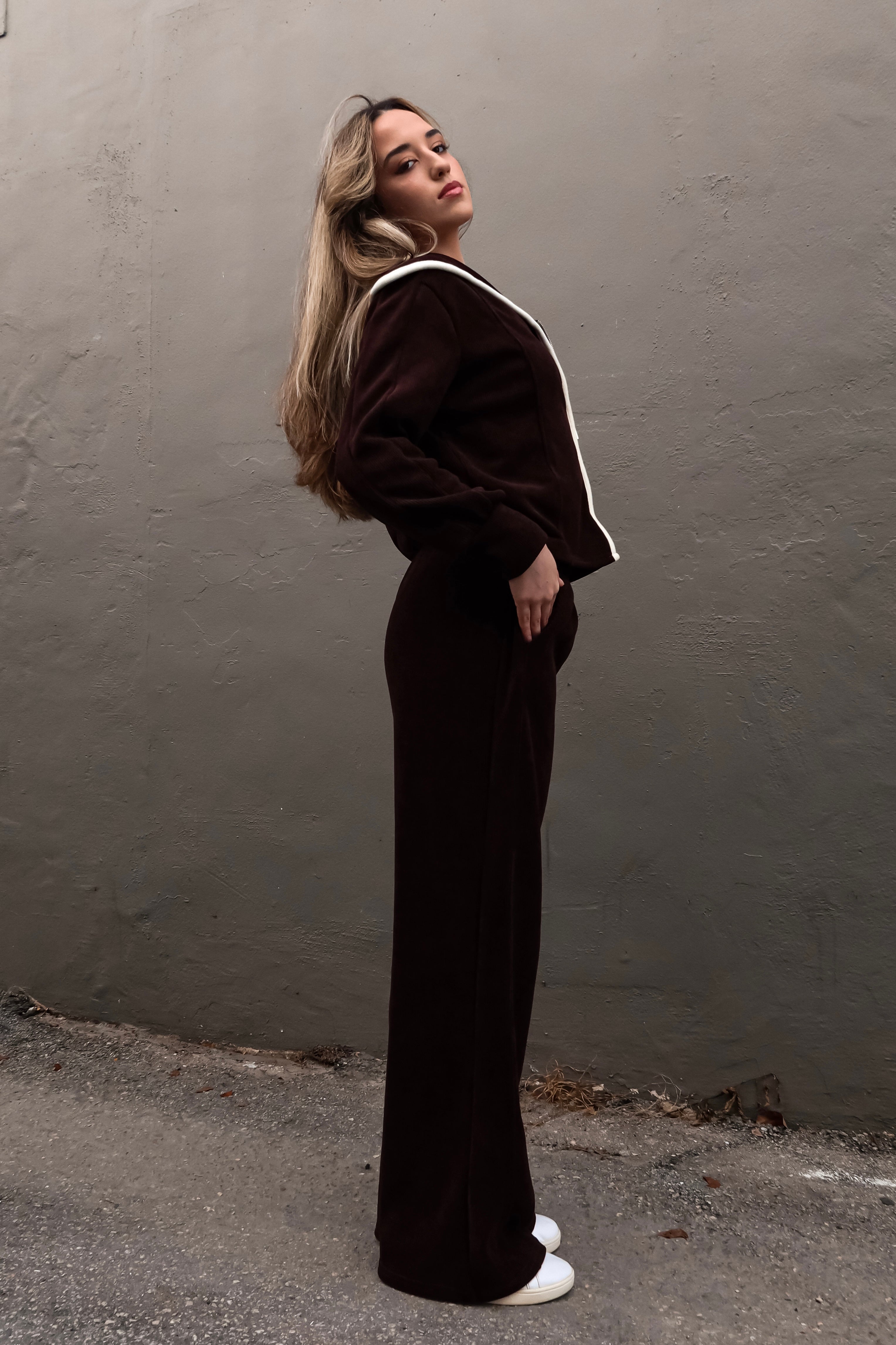 IN YOUR DREAMS CORDUROY JACKET BROWN