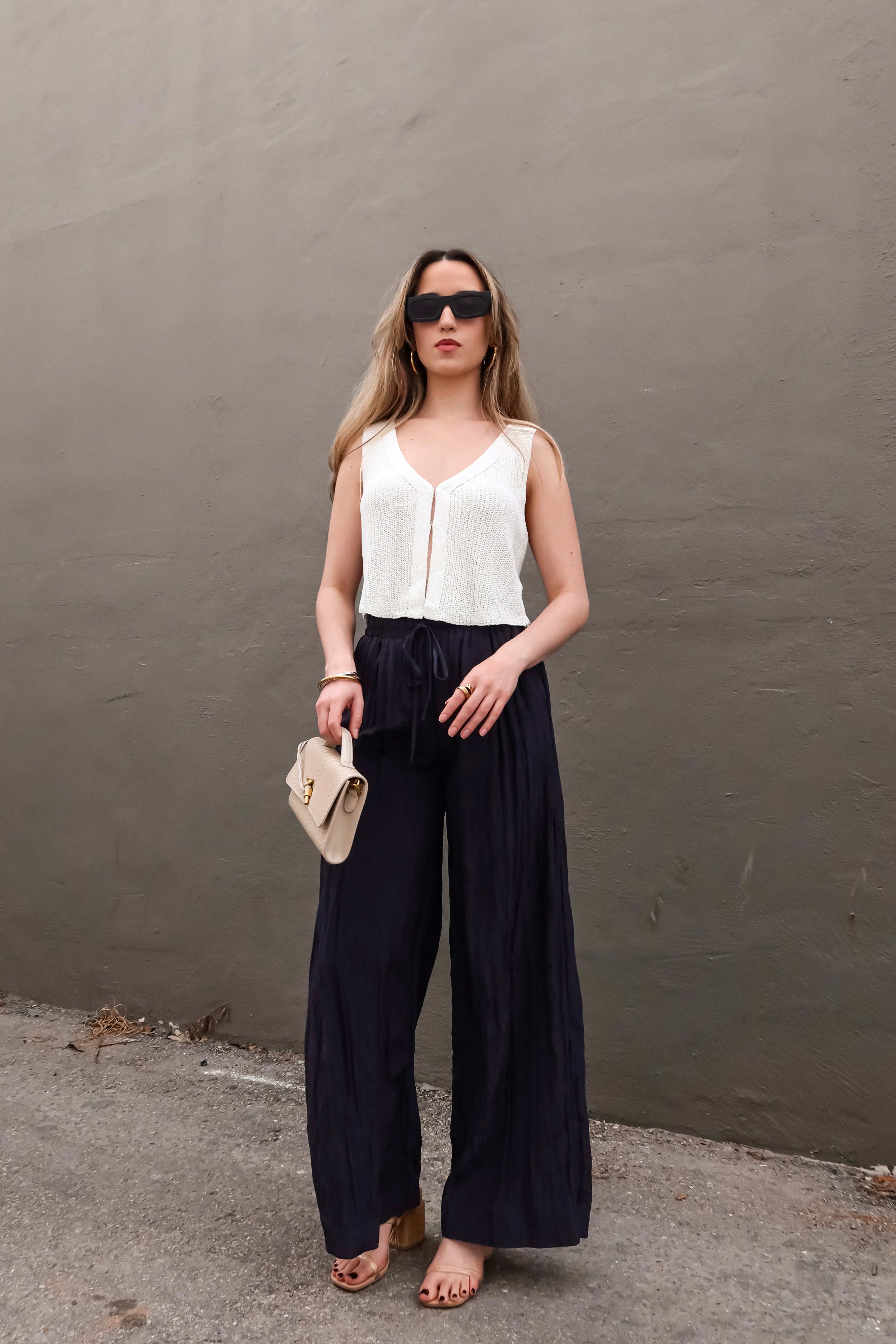 EASTSIDE KNIT VEST TOP WHITE