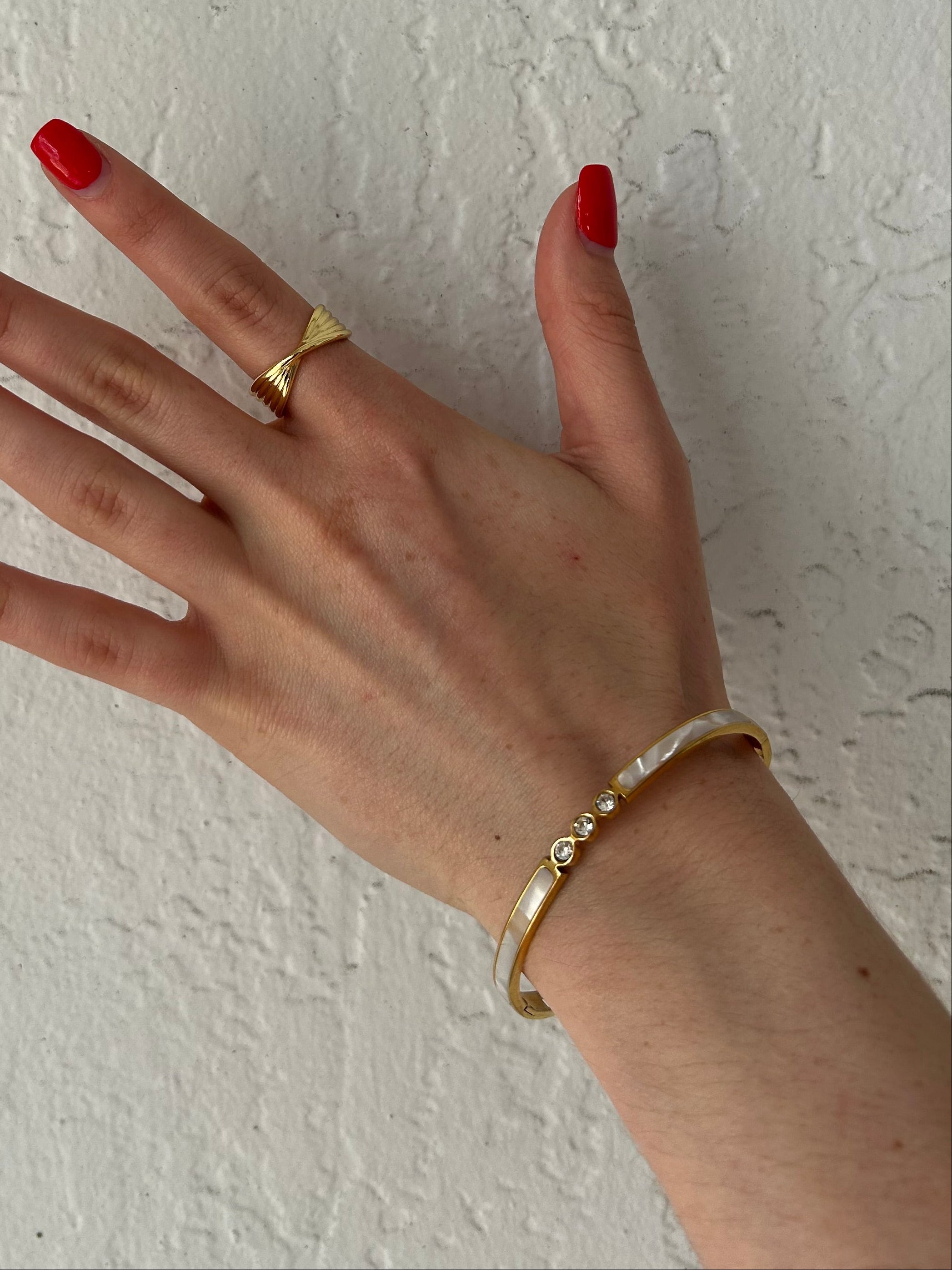 MOTHER OF PEARL INFUSED STAINLESS STEEL BANGLE BRACELET