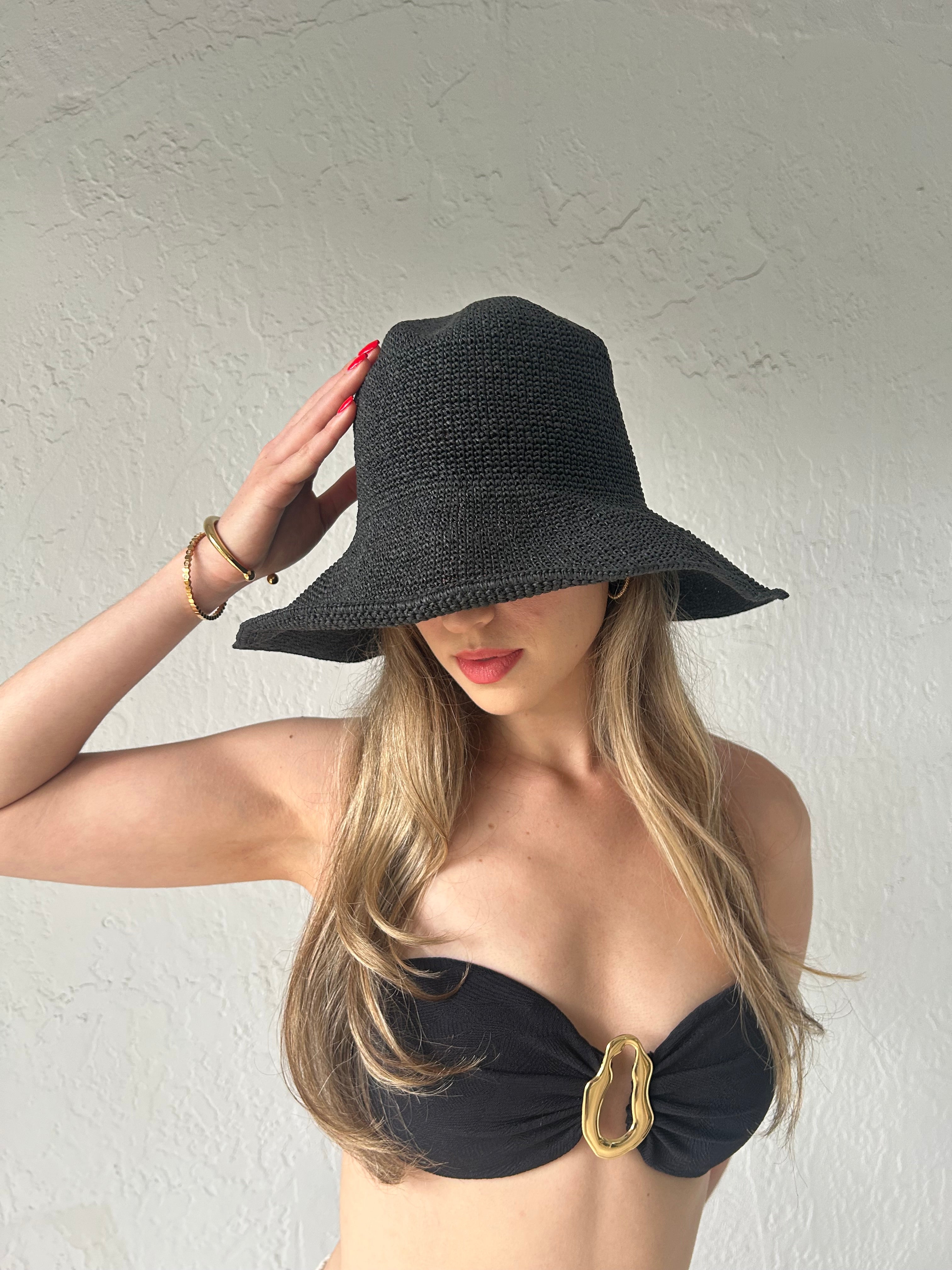 STRAW BUCKET HATS - 3 COLORS