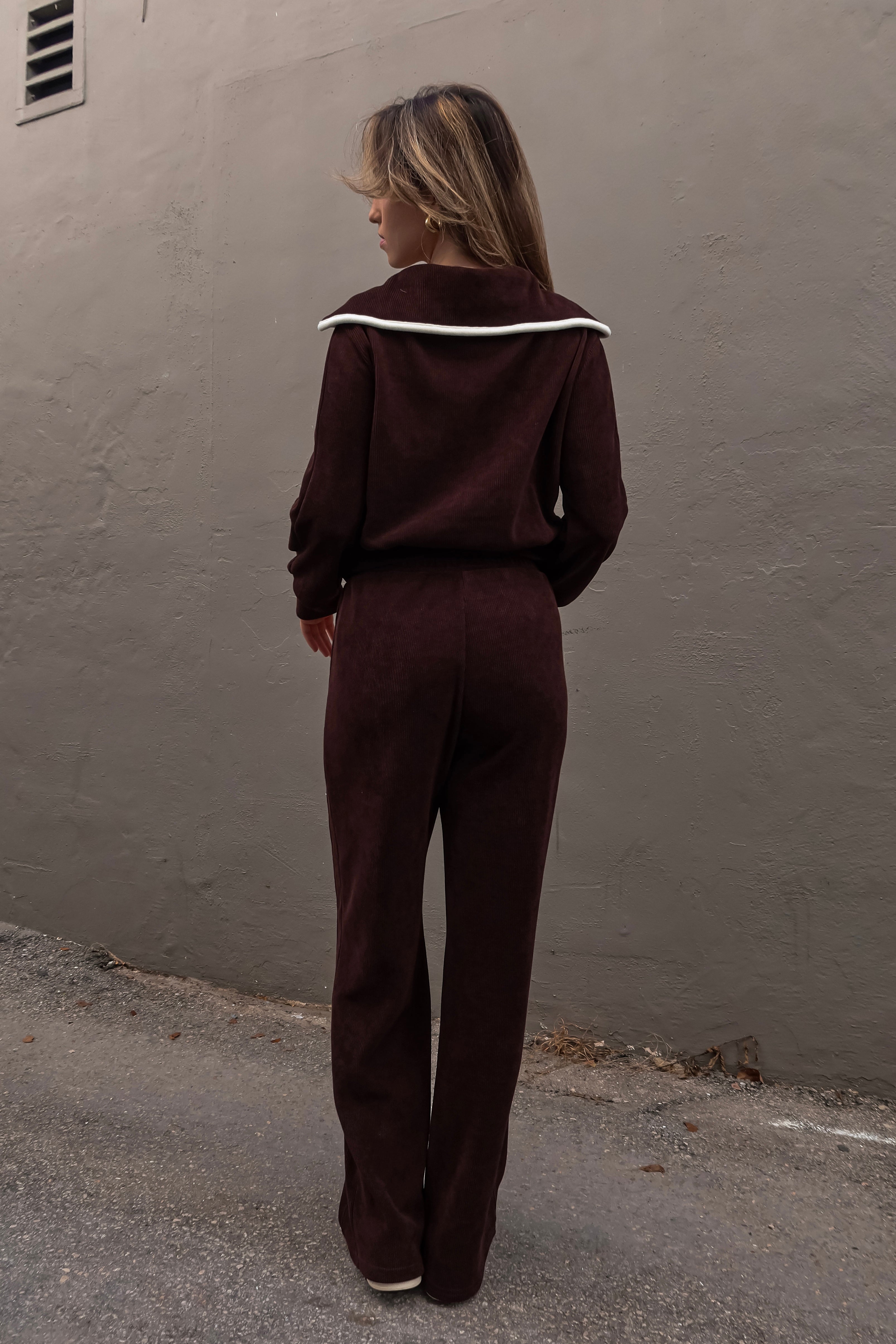 IN YOUR DREAMS CORDUROY JACKET BROWN