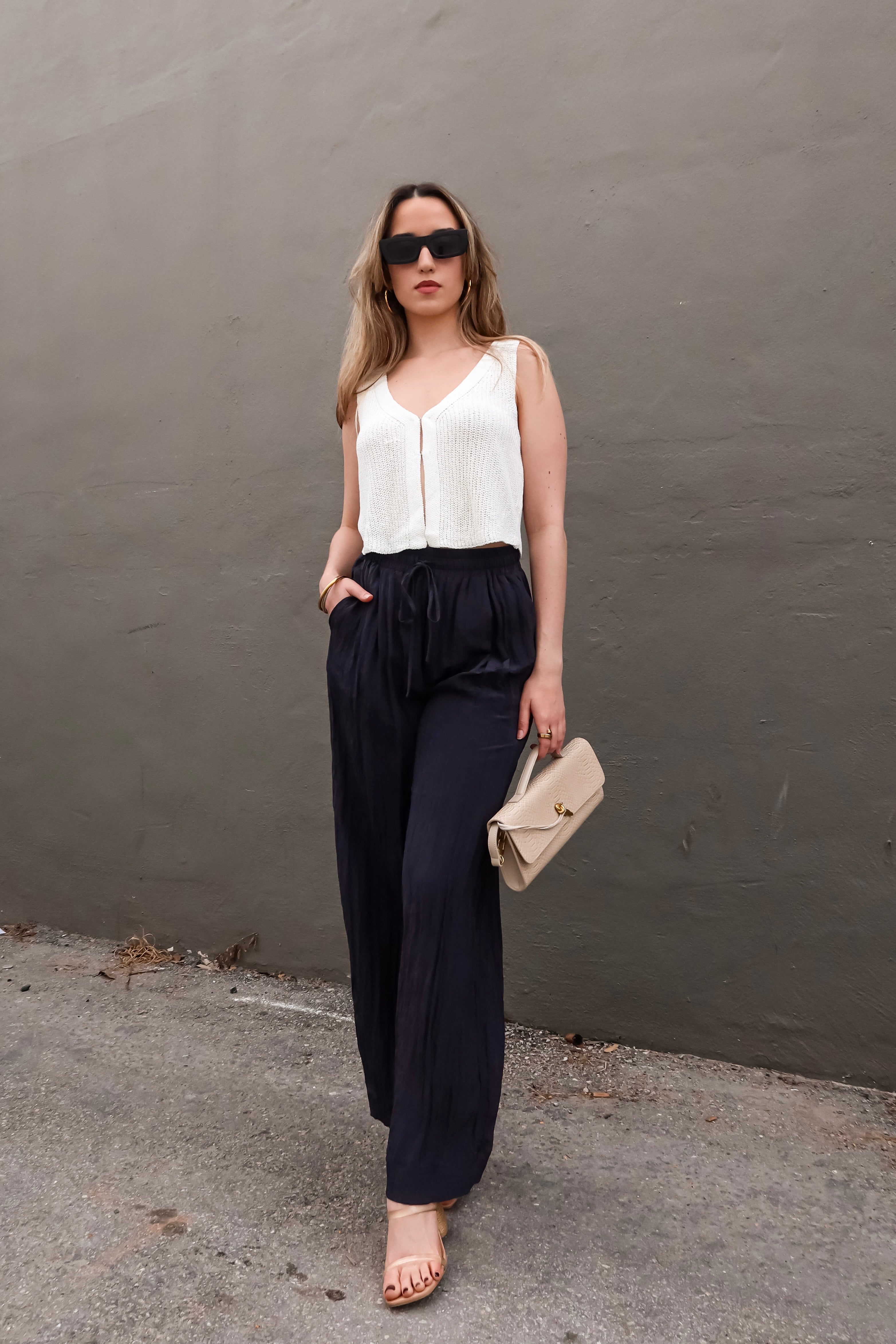 EASTSIDE KNIT VEST TOP WHITE