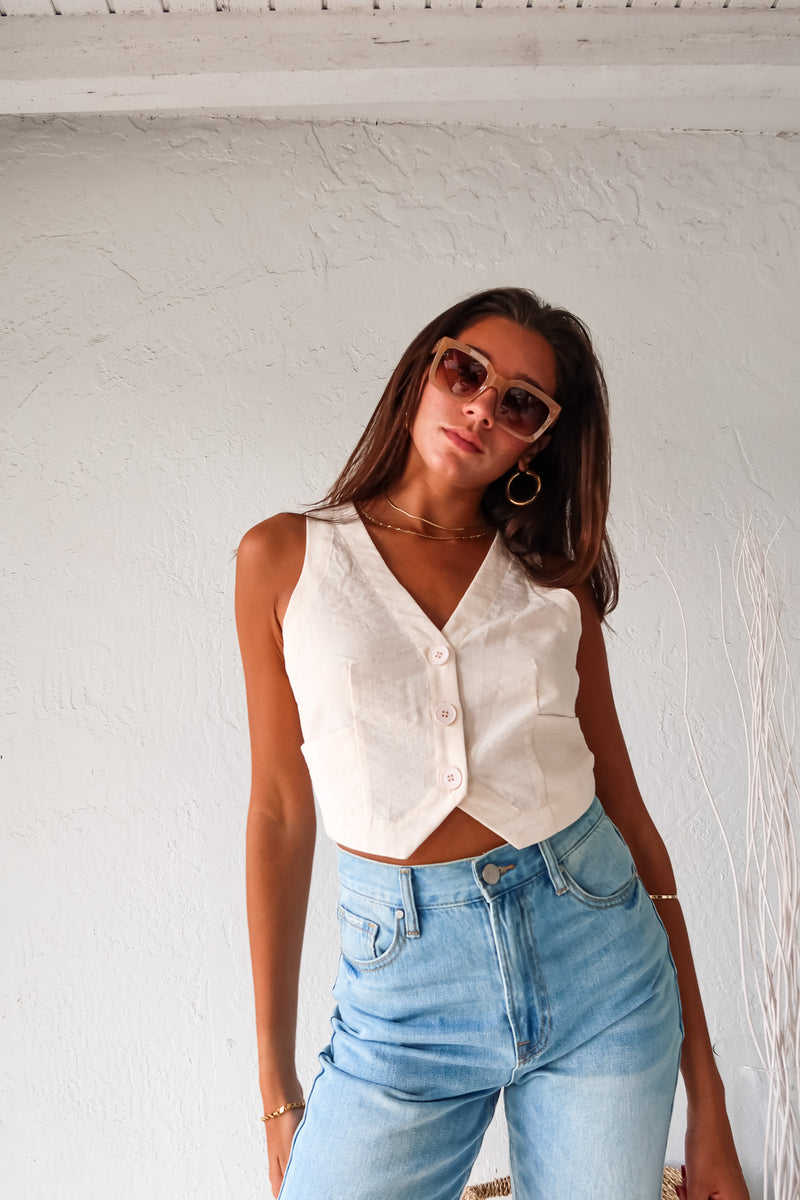 IN THE MOMENT VEST