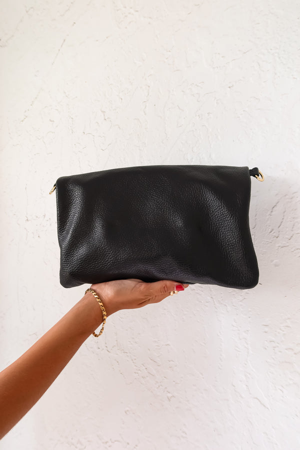 LEATHER SLOUCH PURSE - BLACK