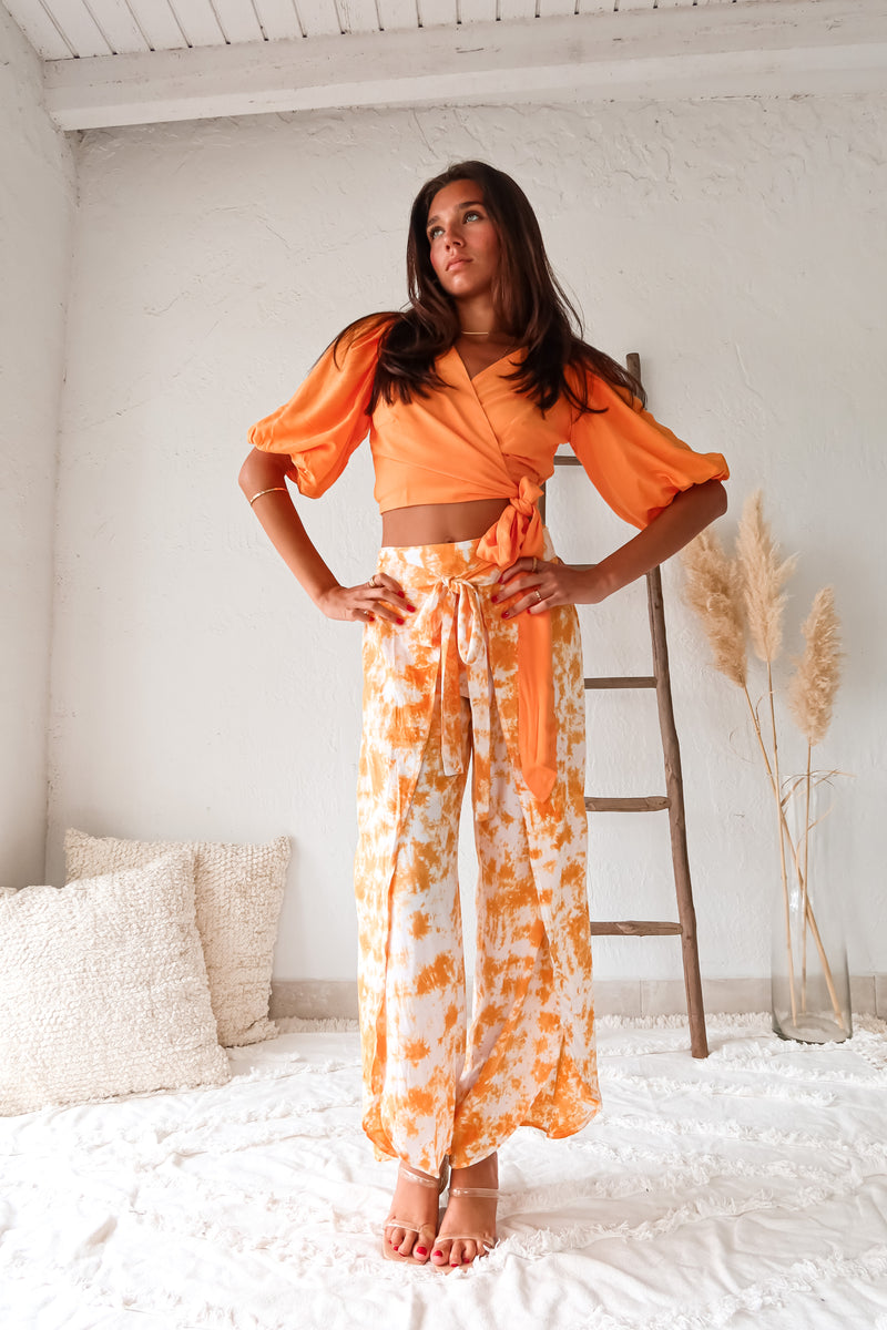 SOLIDS WRAP TOP - ORANGE