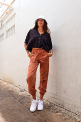 TAKE IT EASY LINEN BLOUSE - BLACK